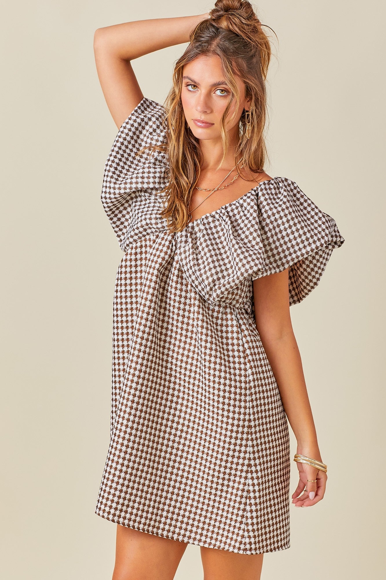 Love You a Latte Houndstooth Babydoll Dress