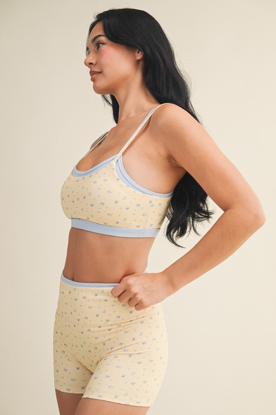 Off Duty Floral Sports Bra & Shorts Set