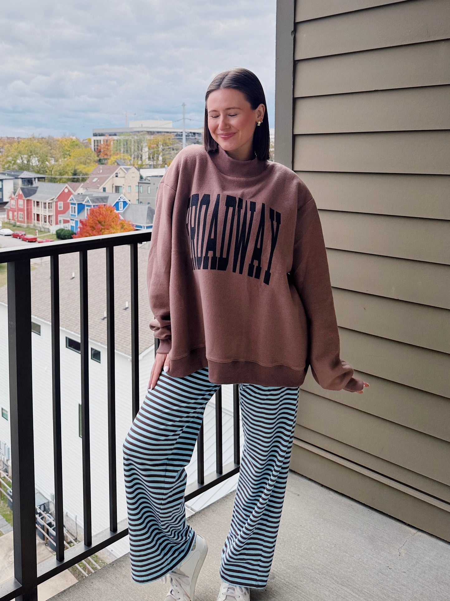 Nashville/Broadway Reversible Mock Neck Sweatshirt